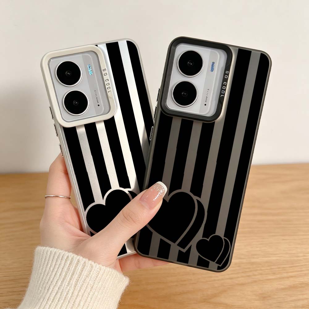 Phone Cases Realme - غطاء هاتف بتصميم خطوط سوداء لـ