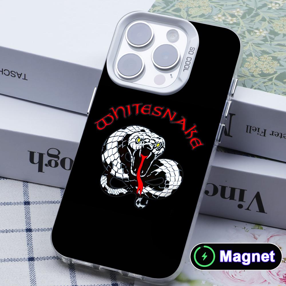 Phone Cases With Magnet - غطاء هاتف أنيق بتصميم جلد الثعبان