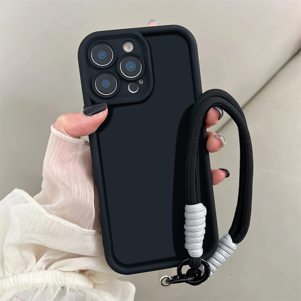 Phone Cases Aesthetic - غطاء هاتف أسود بتصميم بسيط وجميل