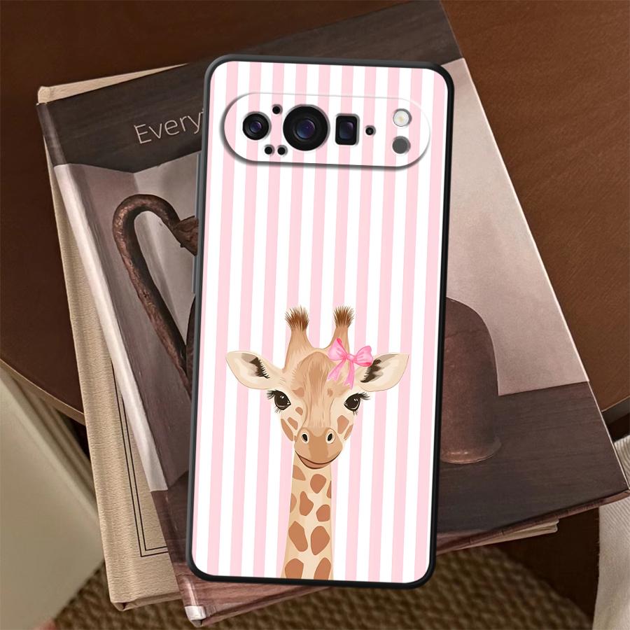 غطاء هاتف كرتوني على شكل زرافة - مراجعة Phone Cases Google Pixel 10 Pro وسعره